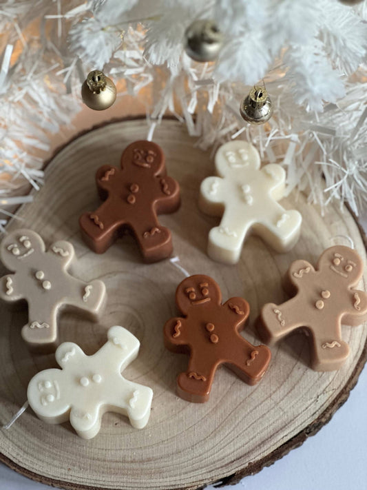 Soy Wax Gingerbread Candle / Seasonal Gift /Christmas Candle: Brown / Gingerbread