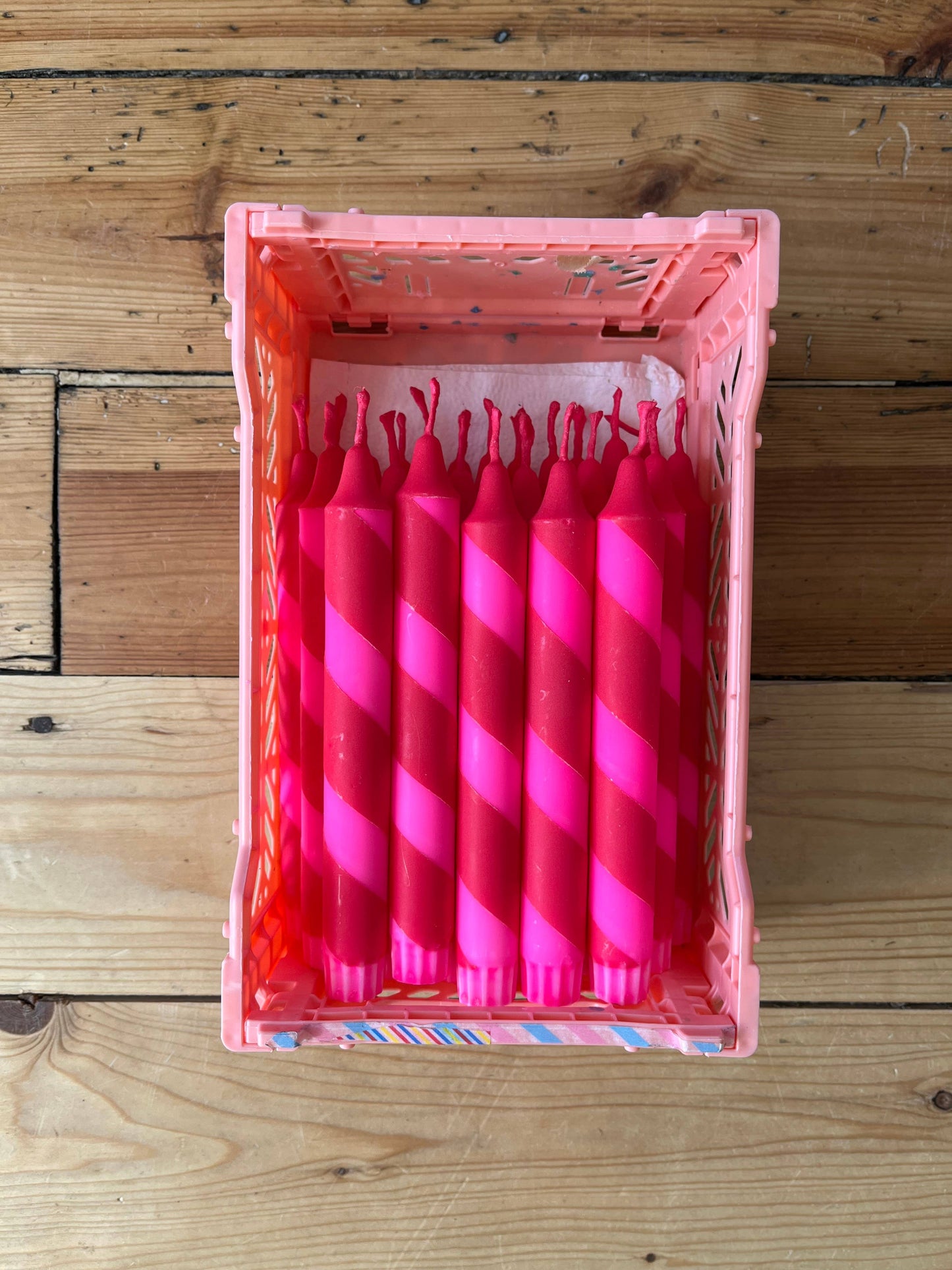 Neon pink & red Helter Skelter Candle
