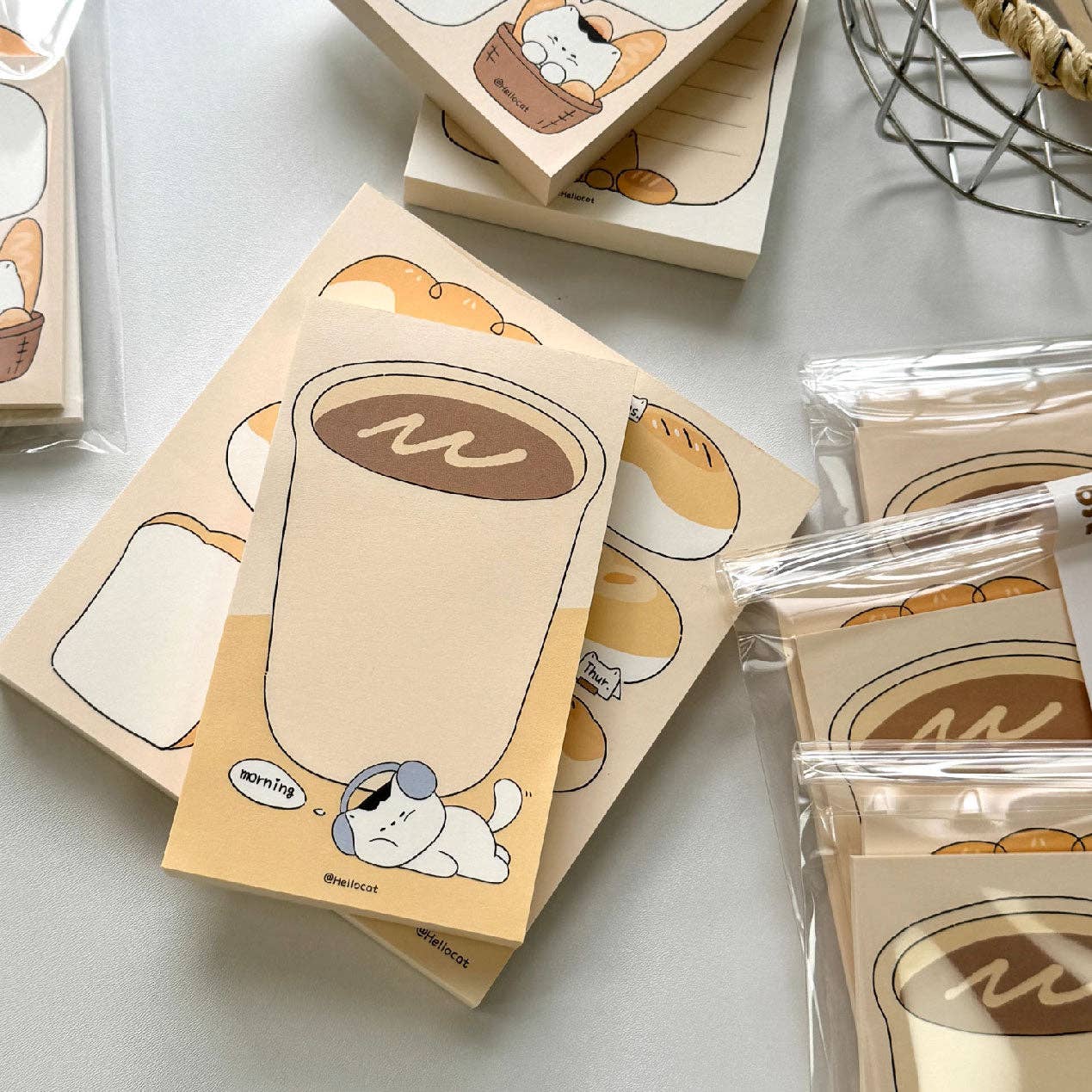 Hello Cat | Bread Cat Memo Note Pad: D