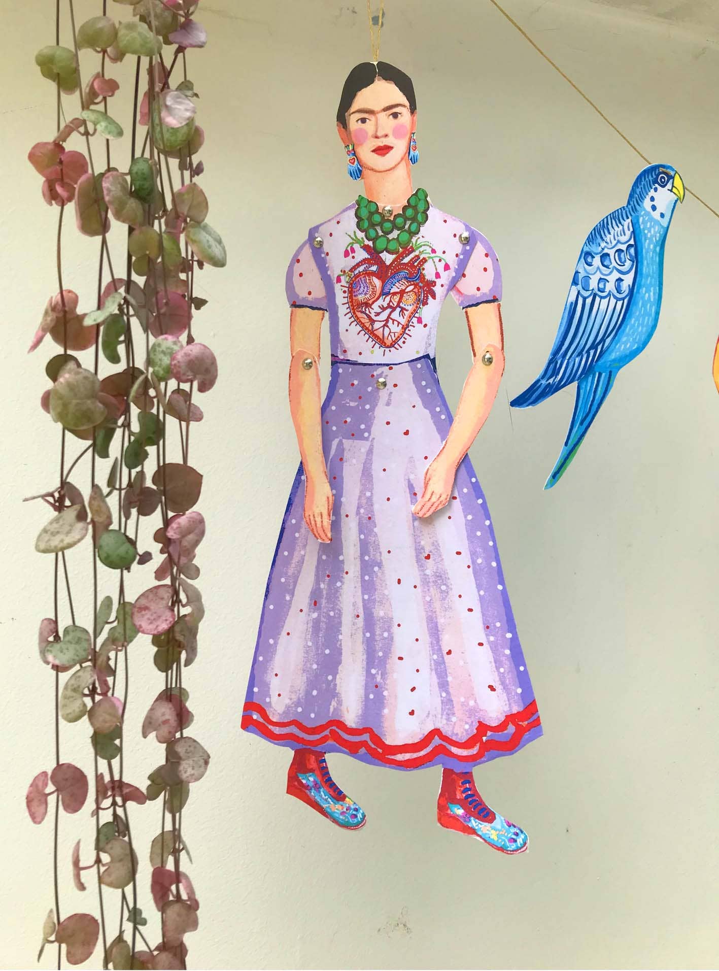 Frida K Cut and Make Paper Puppet