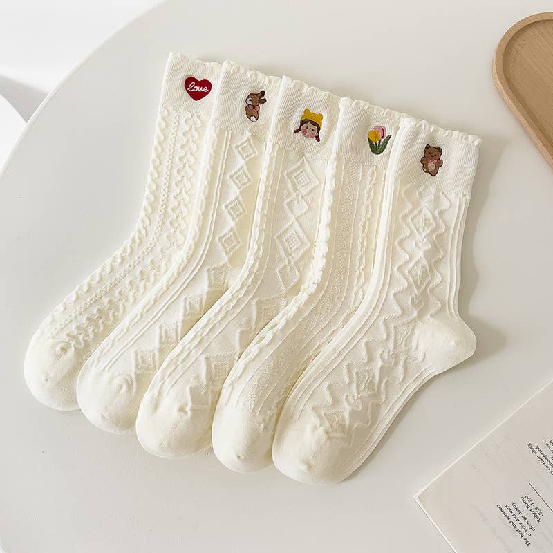 White Cotton Socks with Delicate Design - Cozy and Stylish: No.2