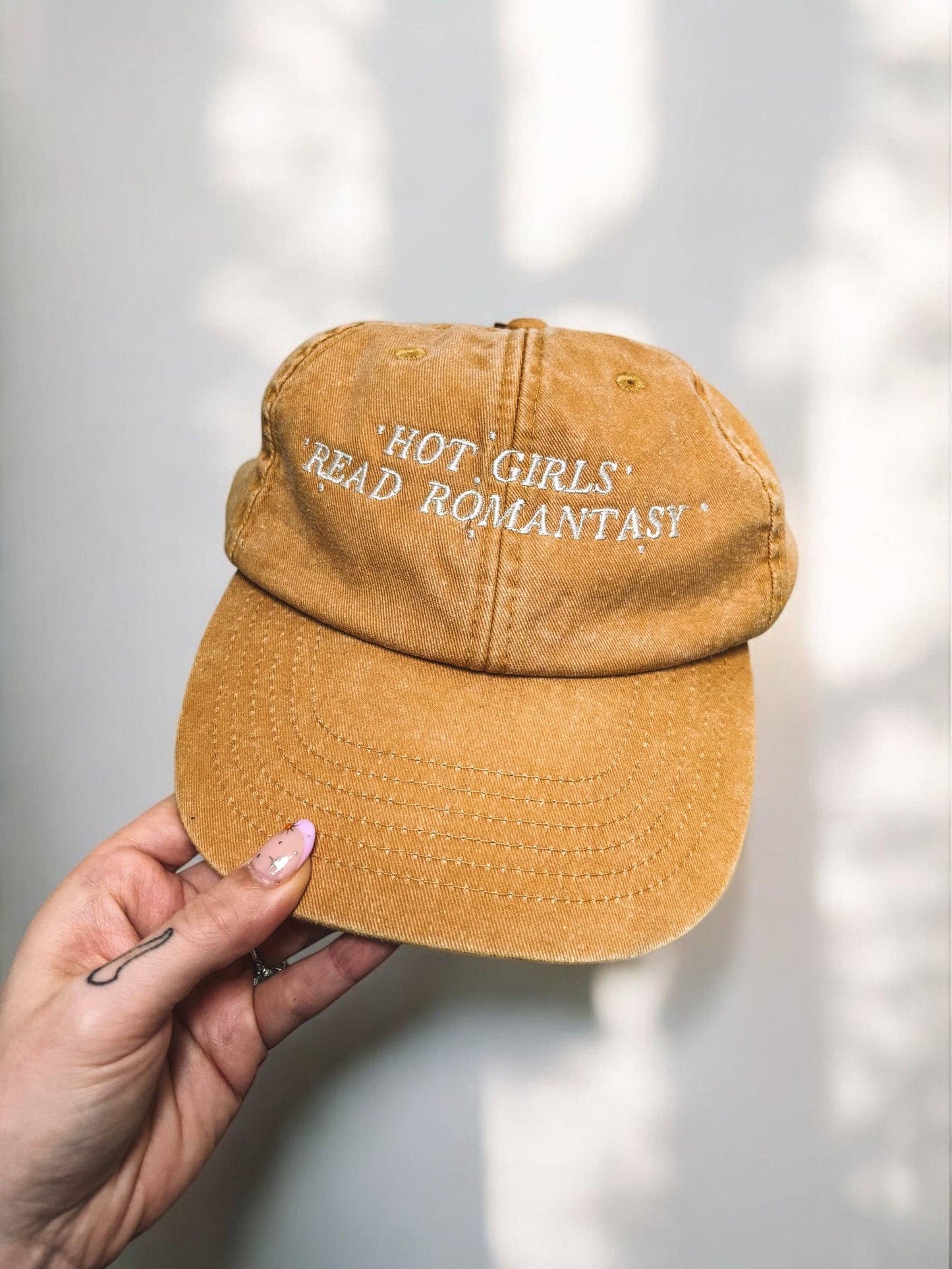 Hot Girls Read Romantasy embroidered baseball cap: Mustard