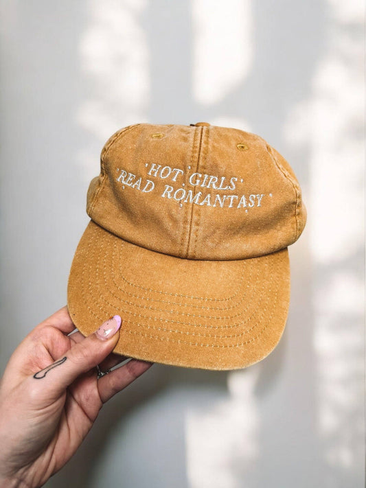 Hot Girls Read Romantasy embroidered baseball cap: Mustard