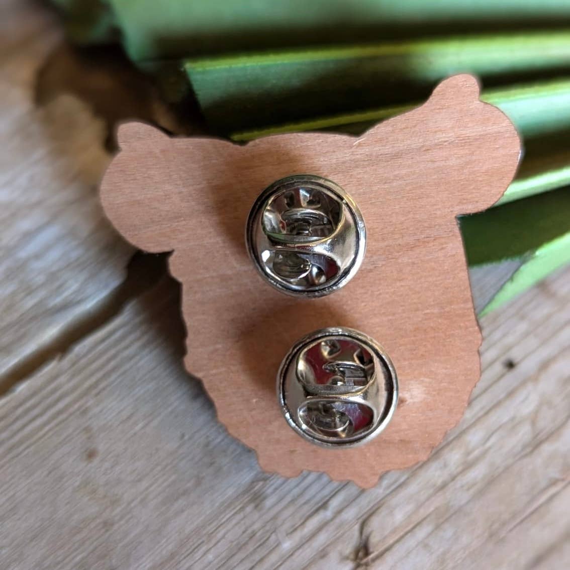 Green man pin 