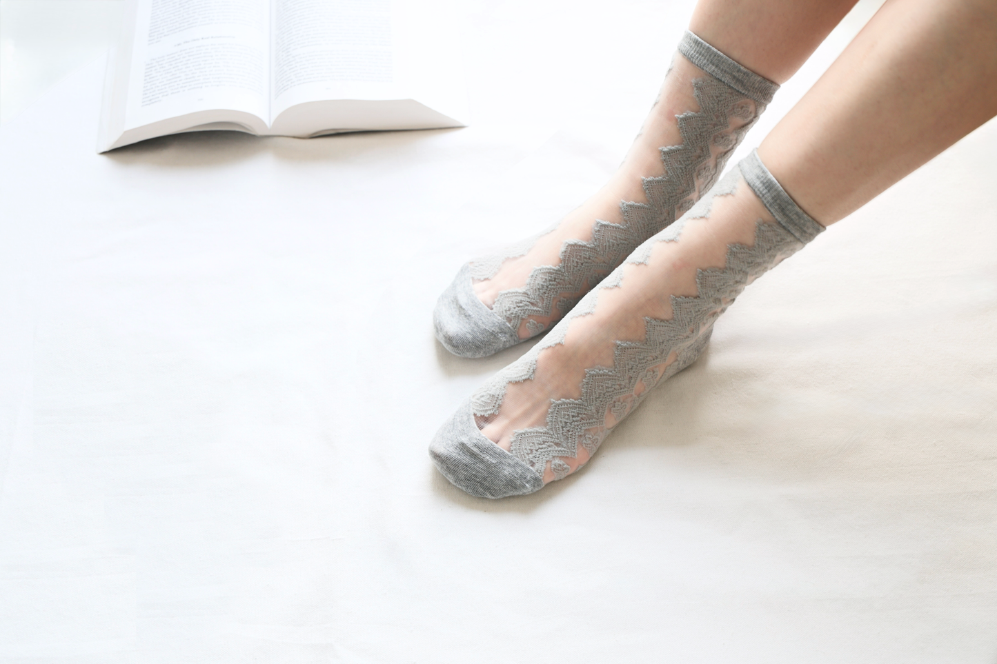 Women's Sheer Mesh Socks -Breathable Cotton Blend for Summer: Green