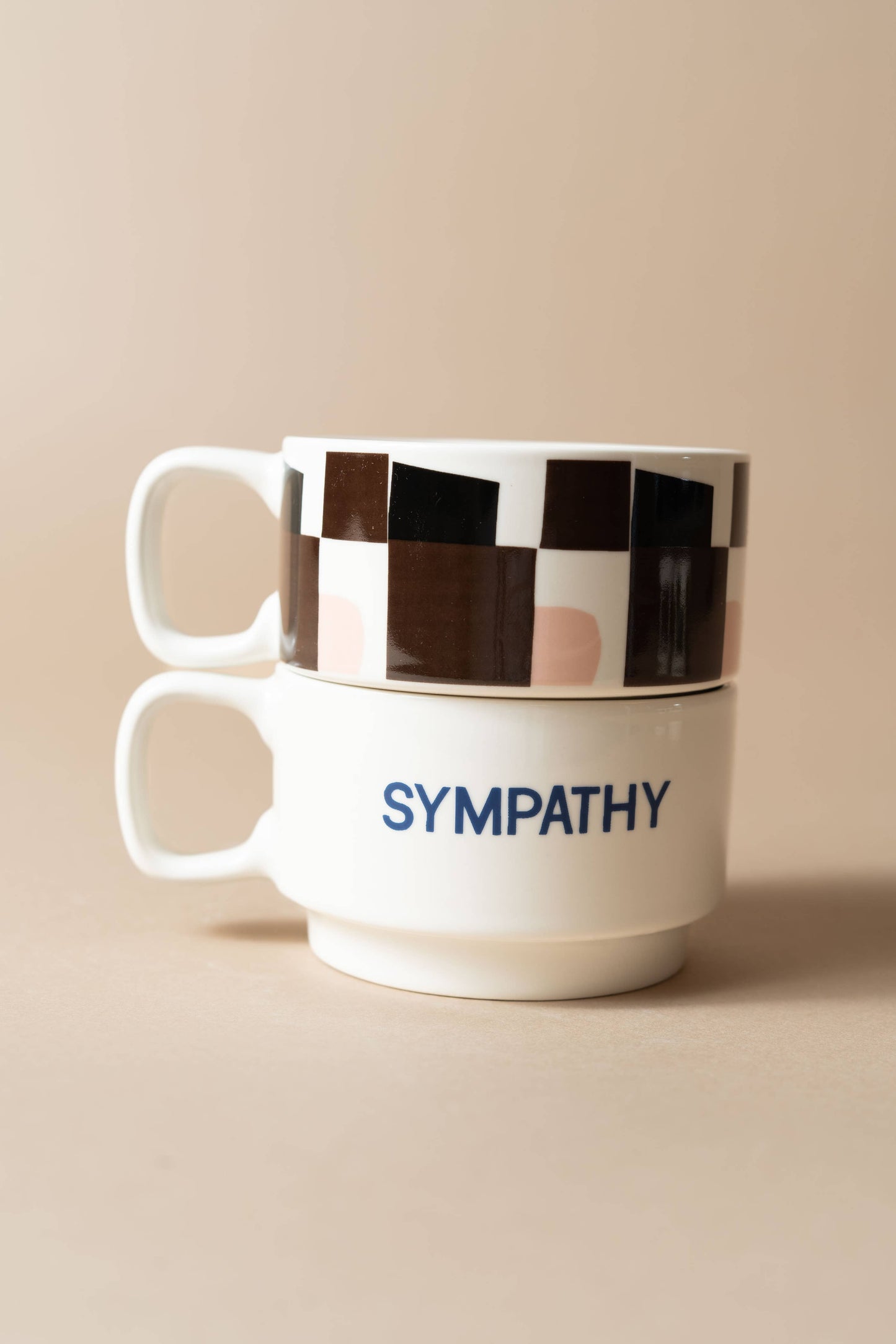 Sisi Mug, Sympathy