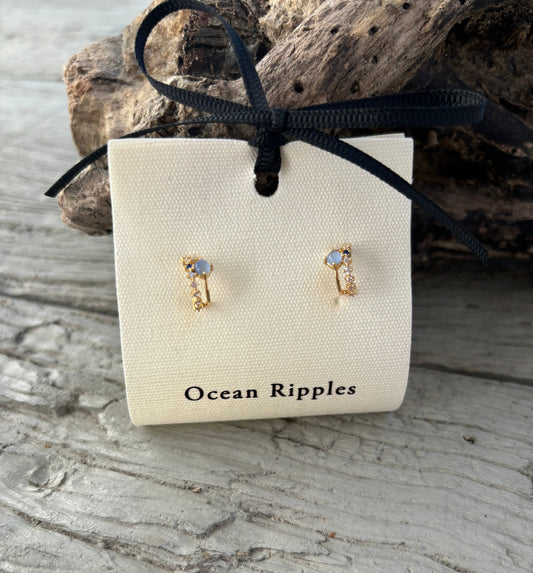 14ct Gold Plated Cats Eye Cubic Zirconia Stud Earrings