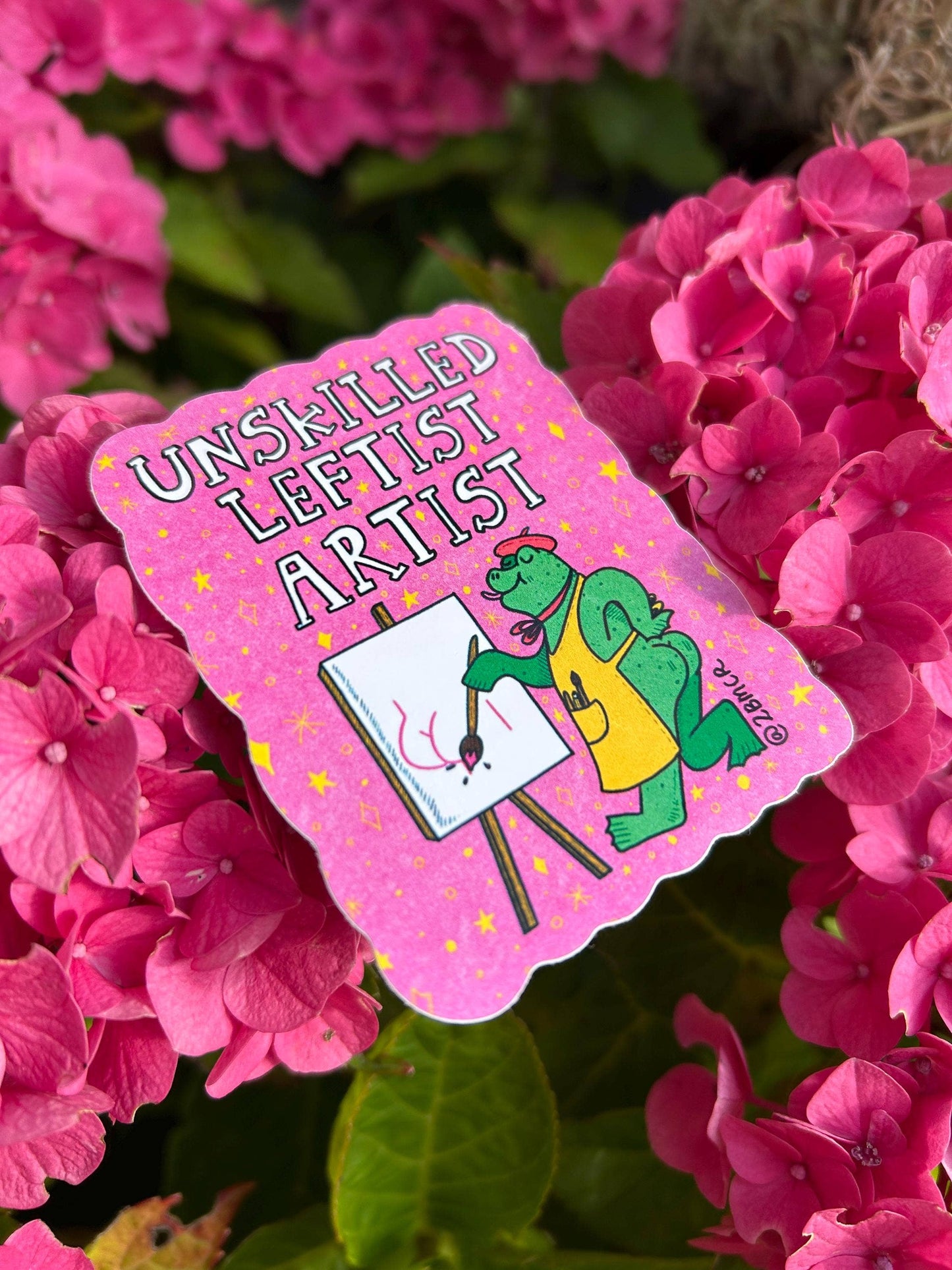 Unskilled Leftist Artist Vinyl Frog Art Sticker 6x8cm